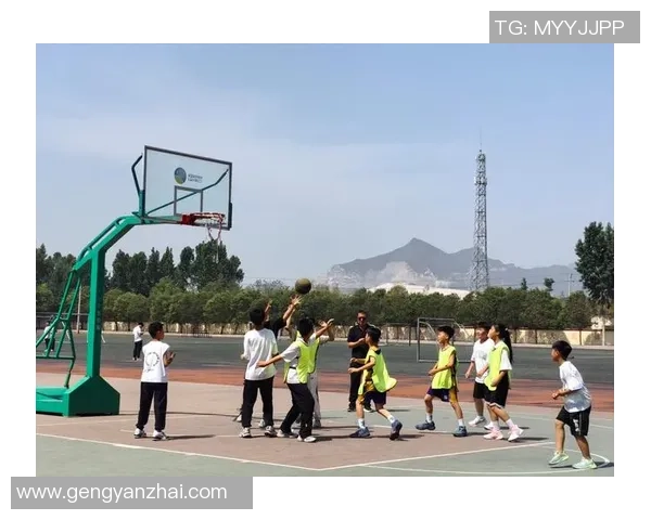 探寻篮球竞技精神与团队协作魅力及时代发展脉络的全面深度解读 探寻篮球竞技精神与团队协作魅力及时代发展脉络的全面深度解读